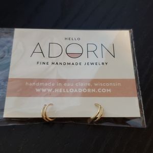 Hello Adorn tiny twist earrings